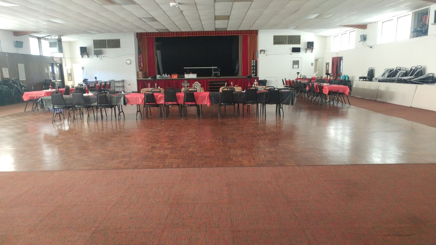 Our facility will Seat from 60 to 320 individuals and can be enlarged by our removing tables with a Maximum Capacity of 620.  Includes a stage, and dance floor, along with a Mini Bar and full kitchen. Hall is available for rentals